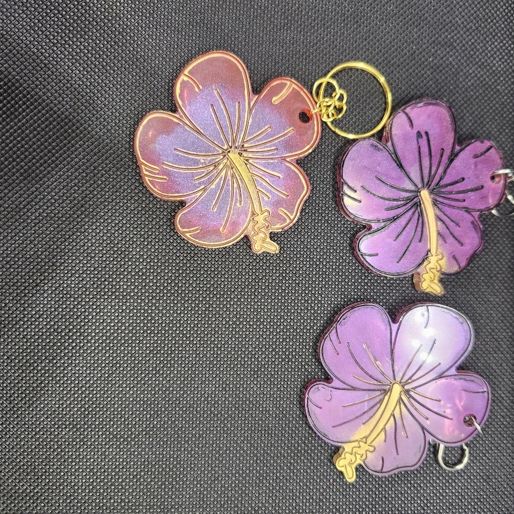 Hibiscus keychain